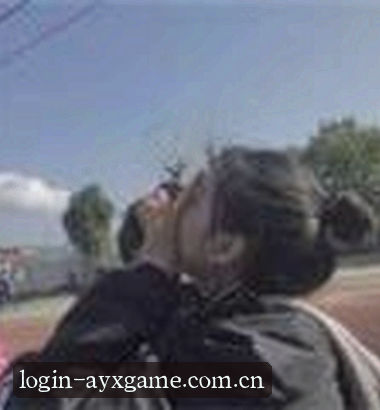 王强